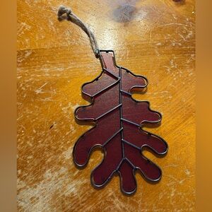 Hanging glass leaf from Joann fabrics- excellent condition